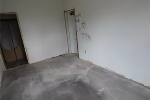 911 Amherst St, Elliott, PA 15220 - Photo 32