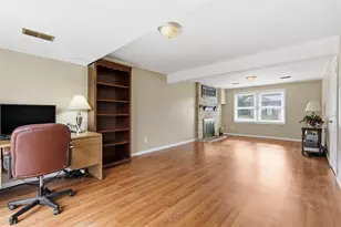 979 Cork Dr, Bethel Park, PA 15102 - Photo 6