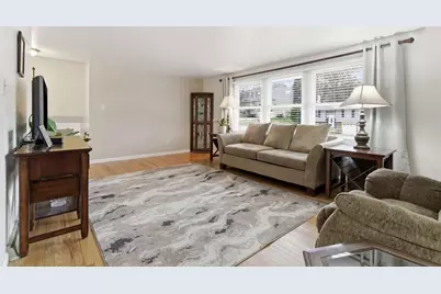 979 Cork Dr, Bethel Park, PA 15102 - Photo 14