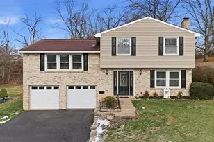 979 Cork Dr, Bethel Park, PA 15102 - Photo 1