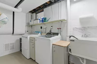 979 Cork Dr, Bethel Park, PA 15102 - Photo 10