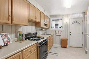 3728 Liberty Ave, Pittsburgh, PA 15201 - Photo 8