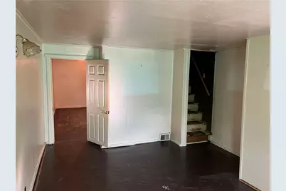 1736 Cecil St, Pittsburgh, PA 15215 - Photo 6