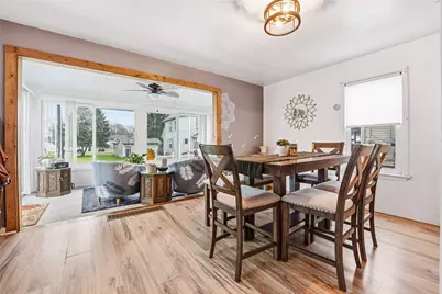 16 S 9th St, Sharpsville, PA 16150 - Photo 4