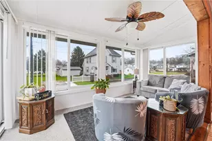 16 S 9th St, Sharpsville, PA 16150 - Photo 2