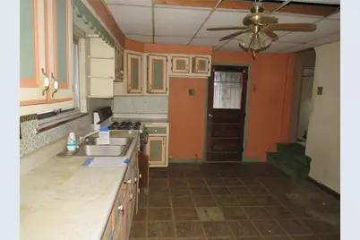 130 Woodland Ave, Washington, PA 15301 - Photo 8