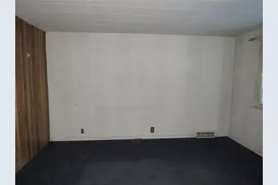 130 Woodland Ave, Washington, PA 15301 - Photo 2