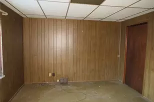 130 Woodland Ave, Washington, PA 15301 - Photo 12