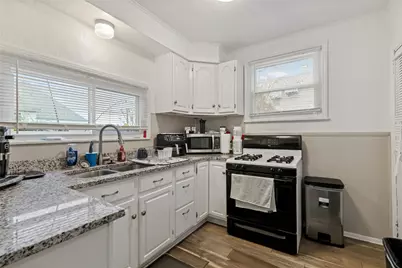 821 George St, Coraopolis, PA 15108 - Photo 8