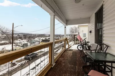 325 E Grant St, Houston, PA 15342 - Photo 32