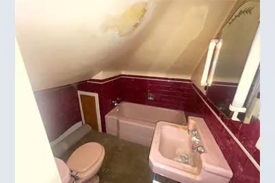 701 Thompson, Donora, PA 15033 - Photo 32