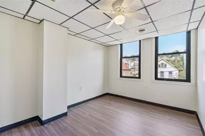 751 Chartiers Ave, McKees Rocks, PA 15136 - Photo 8