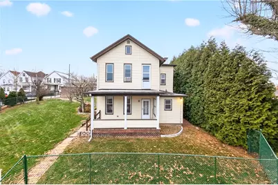 136 1/2 Chess Street, Monongahela, PA 15063 - Photo 2