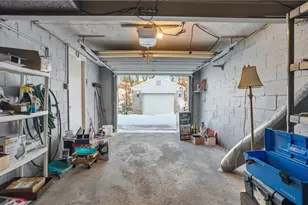 494 Barbara Dr, Pittsburgh, PA 15227 - Photo 32