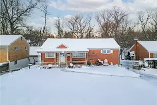 494 Barbara Dr, Pittsburgh, PA 15227 - Photo 38