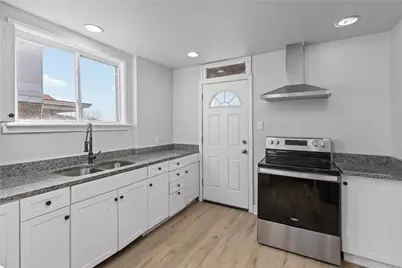 2929 Middletown Rd, Pittsburgh, PA 15204 - Photo 16