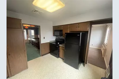 701 Thompson, Donora, PA 15033 - Photo 20