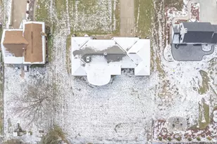 4701 Doverdell Dr, Pittsburgh, PA 15236 - Photo 40