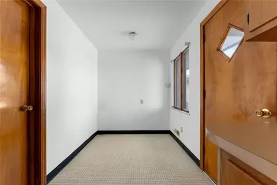 4701 Doverdell Dr, Pittsburgh, PA 15236 - Photo 22