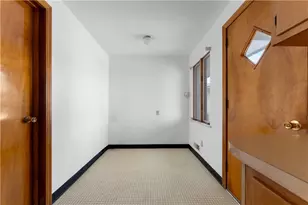 4701 Doverdell Dr, Pittsburgh, PA 15236 - Photo 22