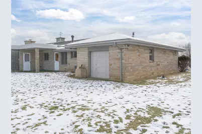 4701 Doverdell Dr, Pittsburgh, PA 15236 - Photo 28