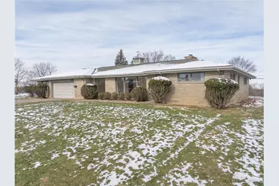 4701 Doverdell Dr, Pittsburgh, PA 15236 - Photo 32