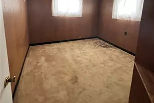 1302 Huron Ave, New Castle, PA 16101 - Photo 20