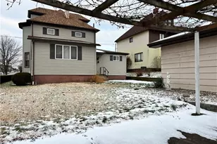 1302 Huron Ave, New Castle, PA 16101 - Photo 2