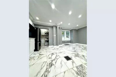 7143 Churchland St, Pittsburgh, PA 15206 - Photo 10