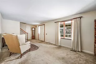 513 Dougherty Ave, Sharon, PA 16146 - Photo 6