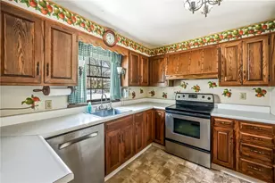 513 Dougherty Ave, Sharon, PA 16146 - Photo 10