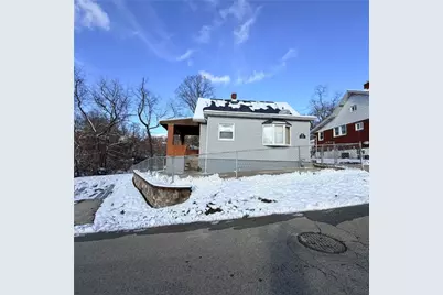 1169 Leaside Dr, Pittsburgh, PA 15207 - Photo 2