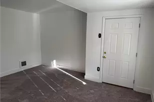 1169 Leaside Dr, Pittsburgh, PA 15207 - Photo 4