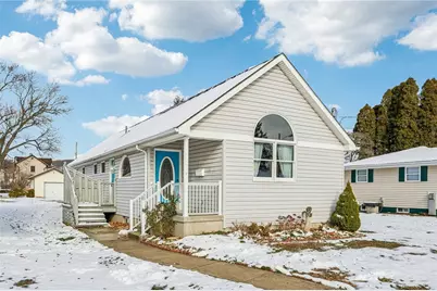 212 Pine Street, Zelienople, PA 16063 - Photo 1