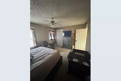 1647 Church St, Ambridge, PA 15003 - Photo 12