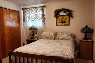 262 Vista Dr, Oaklahoma Boro, PA 15613 - Photo 12