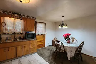 262 Vista Dr, Oaklahoma Boro, PA 15613 - Photo 10