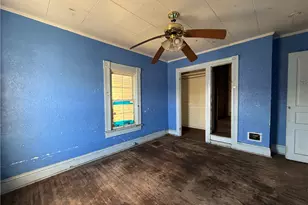 114 Thompson Ave, Donora, PA 15033 - Photo 22