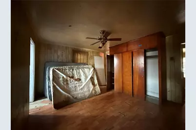 114 Thompson Ave, Donora, PA 15033 - Photo 10