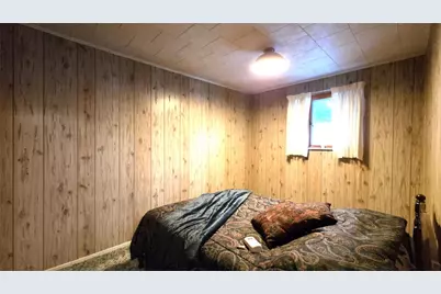 225 McKinley Avenue, Vandergrift, PA 15629 - Photo 12