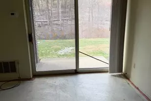 5085 Sanlin Dr, Moon/Crescent Twp, PA 15108 - Photo 12