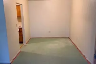 5085 Sanlin Dr, Moon/Crescent Twp, PA 15108 - Photo 4