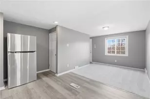 101 Elias Dr, Pittsburgh, PA 15235 - Photo 18