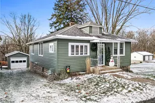 2009 Nippert Ave, Patterson Township, PA 15010 - Photo 2