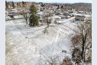 2009 Nippert Ave, Patterson Township, PA 15010 - Photo 4