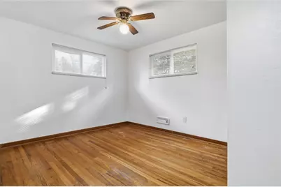 2055 Washington Rd, Pittsburgh, PA 15241 - Photo 16