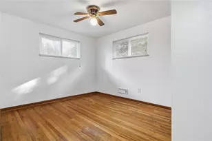 2055 Washington Rd, Pittsburgh, PA 15241 - Photo 16