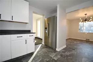 217 Oaklyn Rd, Bethel Park, PA 15102 - Photo 8