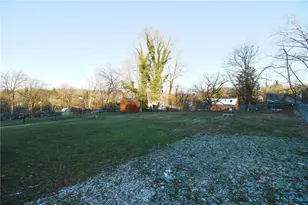 217 Oaklyn Rd, Bethel Park, PA 15102 - Photo 40