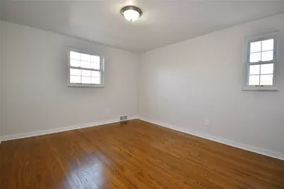 217 Oaklyn Rd, Bethel Park, PA 15102 - Photo 12